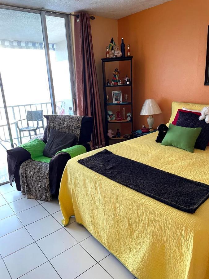 Deluxe Montego Bay Club Studio & Suites Exteriér fotografie